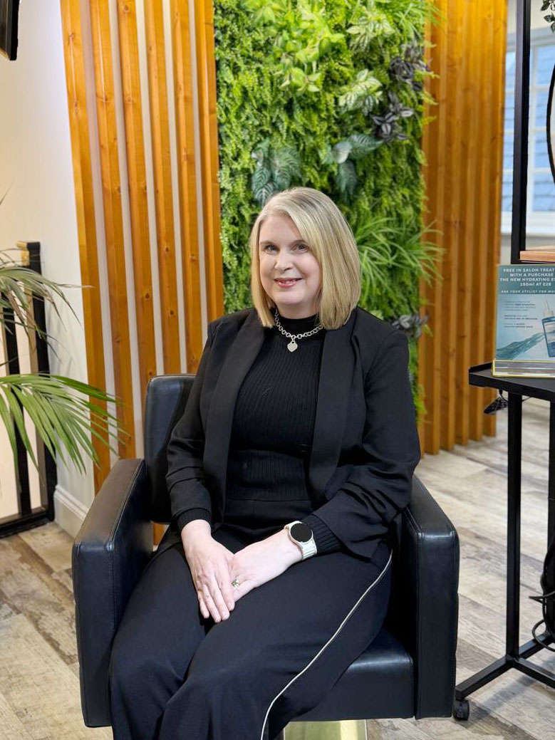 Birdcage Hair Salon: Nikki senior stylist